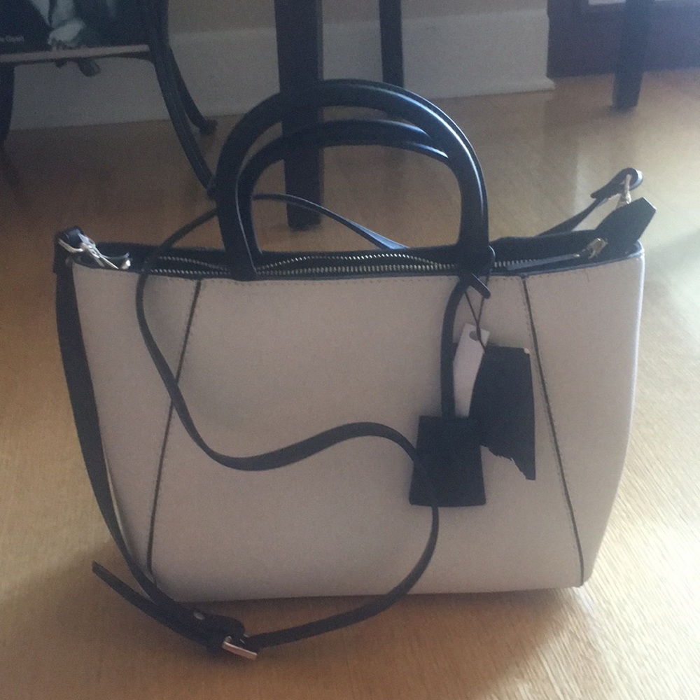 💖NWT ZARA Handbag💖